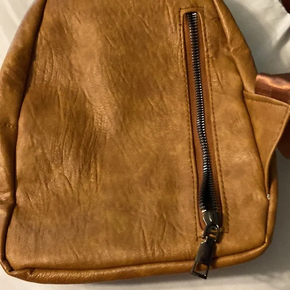 Unbranded backpack - Picture 8 of 9